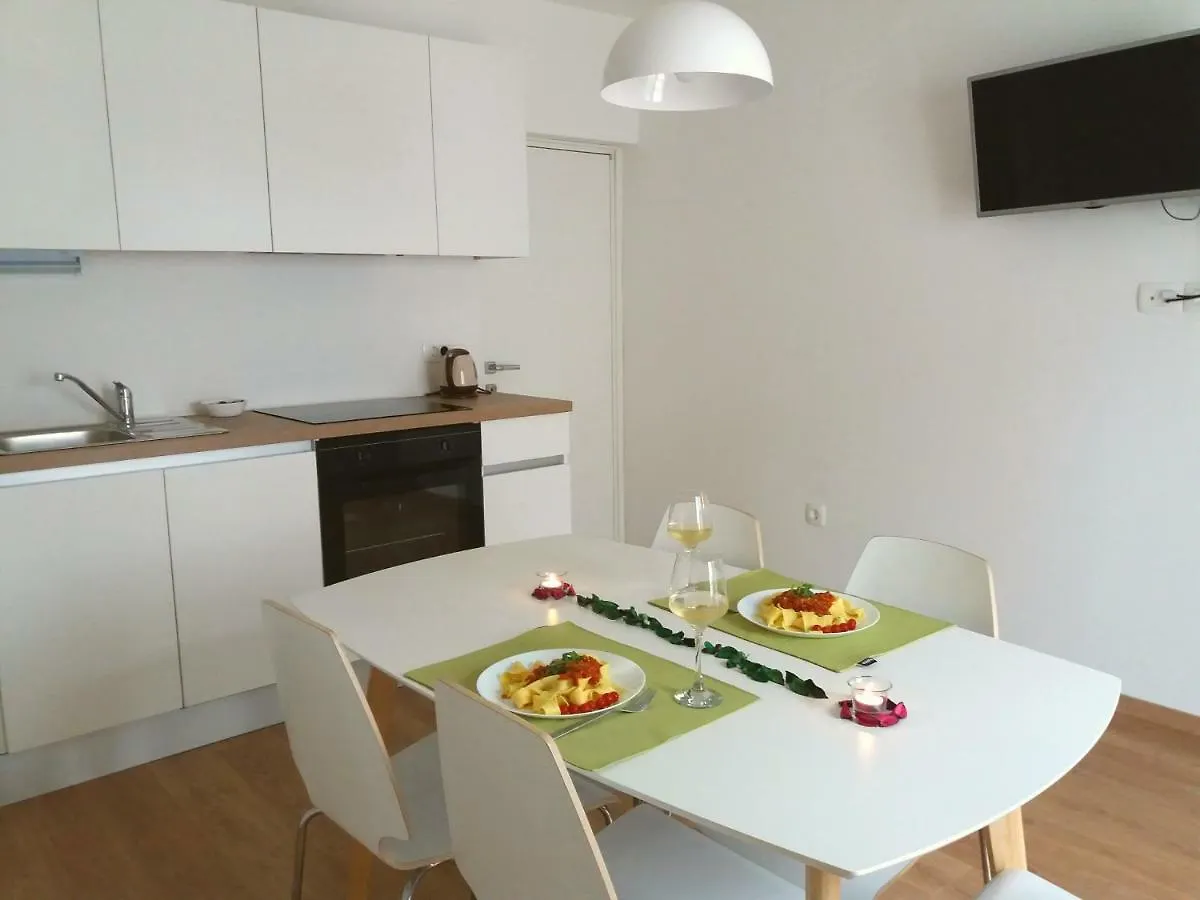 Apartments Mestrovic Lopar Kroatien